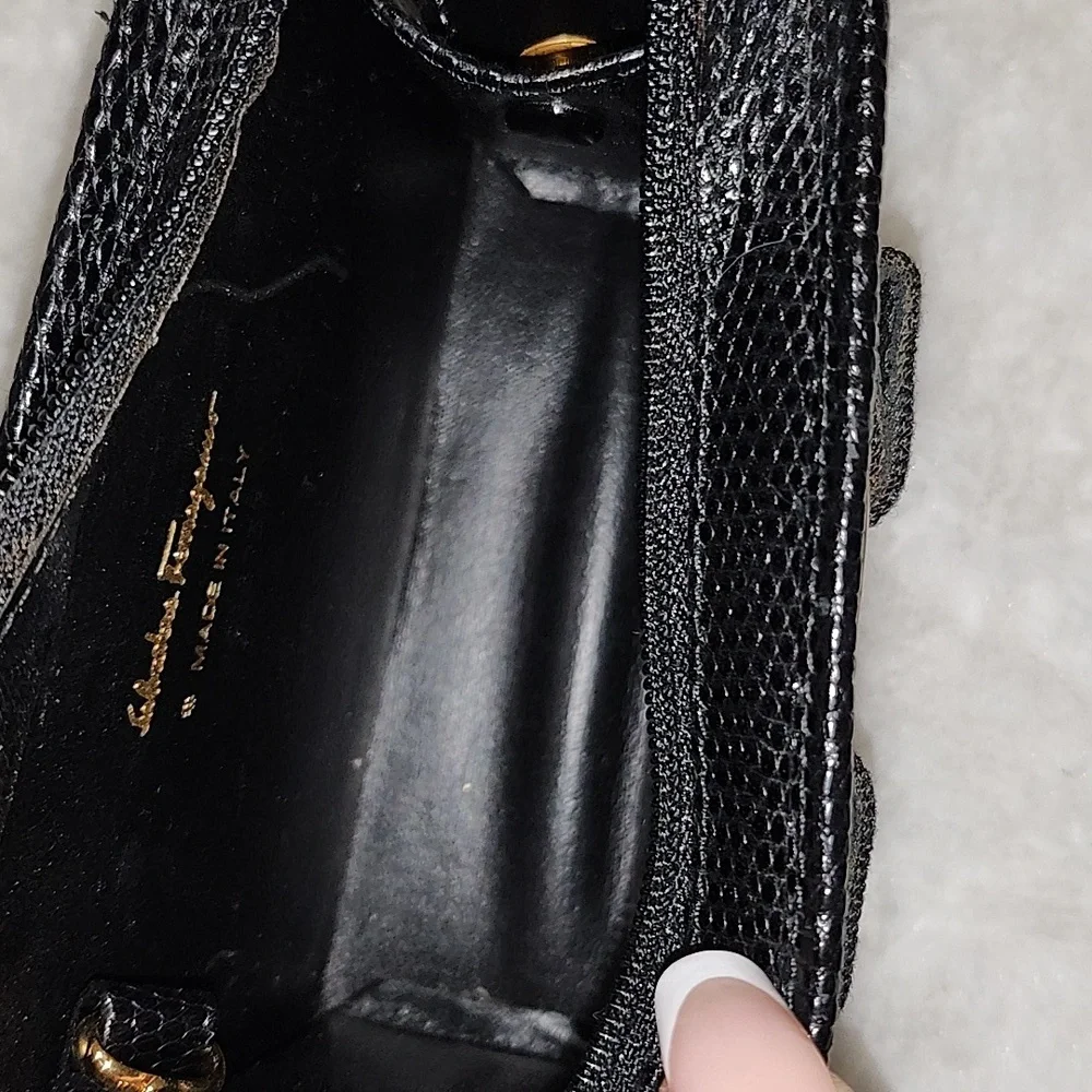 Salvatore Ferragamo Vara bow compact wallet pouch textured lizarard Imbossed